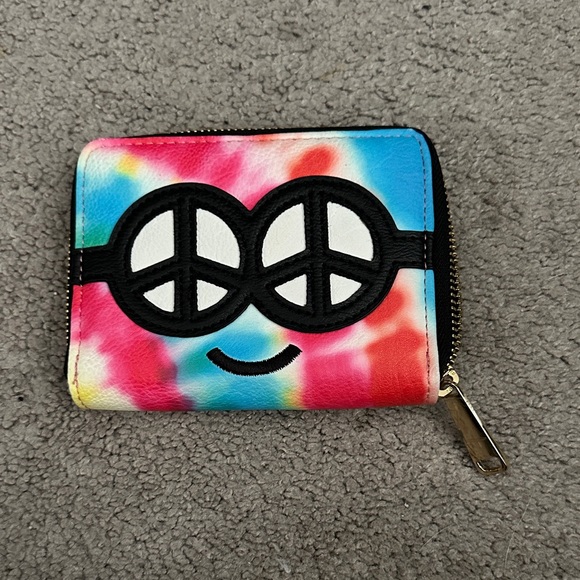 Colorful Peace Sign Wallet - Picture 1 of 3